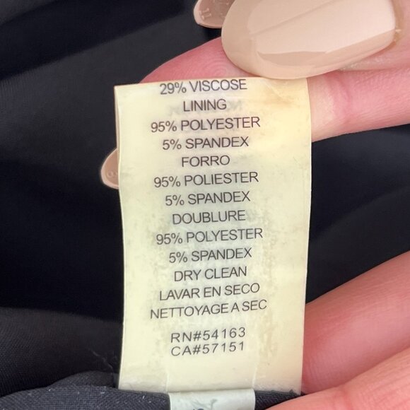 NWT Vince Camuto Black Bell Sleeve Lace Dress (6) Dark Coquette / Dark Romance - Picture 9 of 16